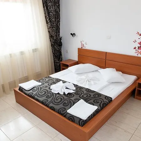 Apartament Duplex Marinn Костинешти